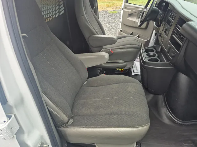 2023 Chevrolet Express Cargo Work Van - Photo 12
