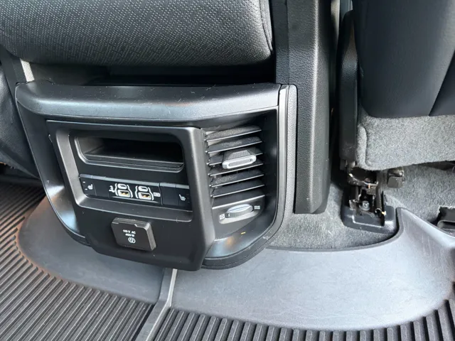 2020 RAM Ram 1500 Pickup Laramie - Photo 42