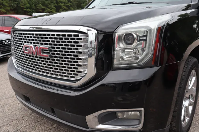 2015 Gmc Yukon Denali XL photo 6