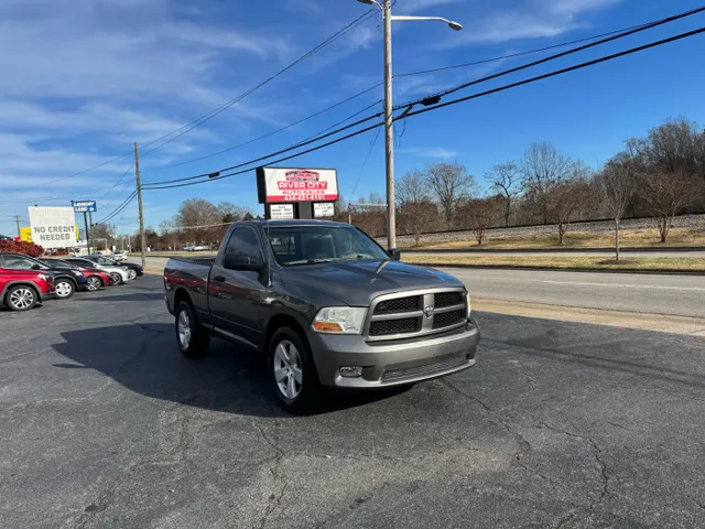2011 RAM 1500 SLT's photo