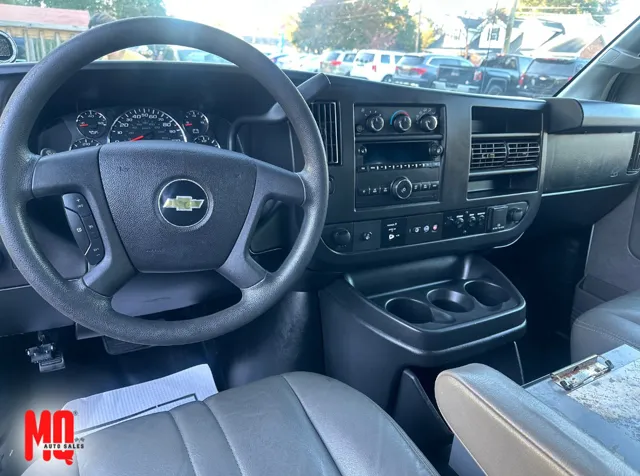 2018 Chevrolet Express Cargo Work Van - Photo 6