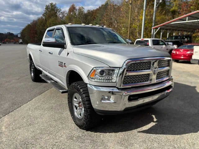 2018 RAM Ram 3500 Pickup Laramie's photo