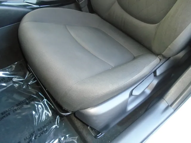 2021 Toyota Corolla LE - Photo 27