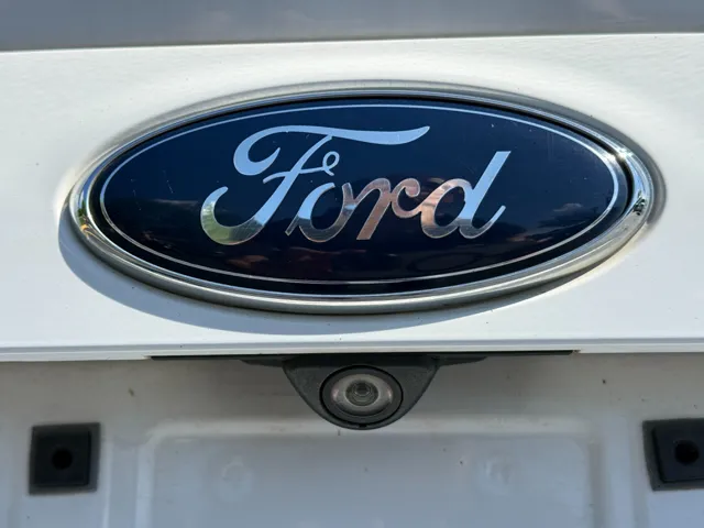 2016 Ford Escape SE - Photo 17