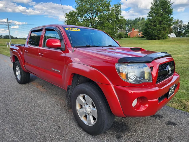 2011 Toyota Tacoma Double Cab V6 4x4 photo 4