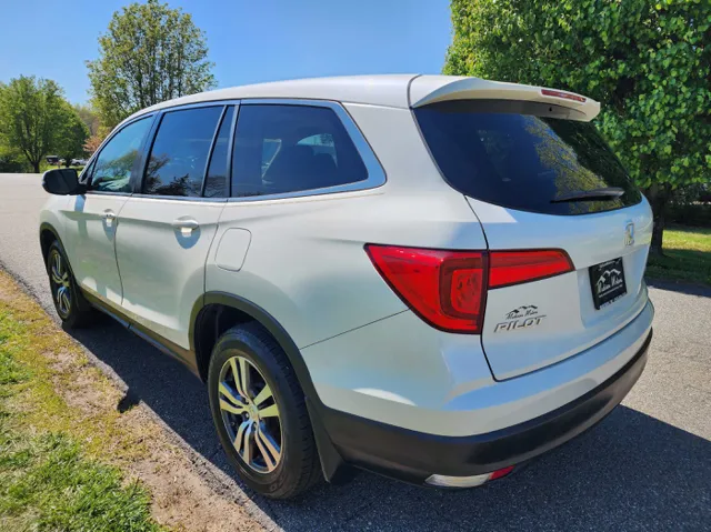 2017 Honda Pilot EX-L - Photo 8