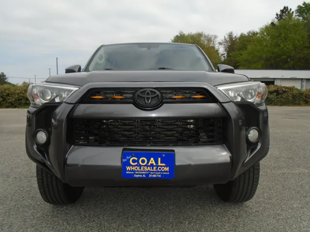 2016 Toyota 4Runner SR5 - Photo 13