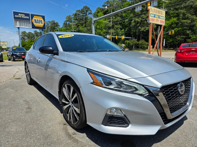 2020 Nissan Altima SR - Photo 7
