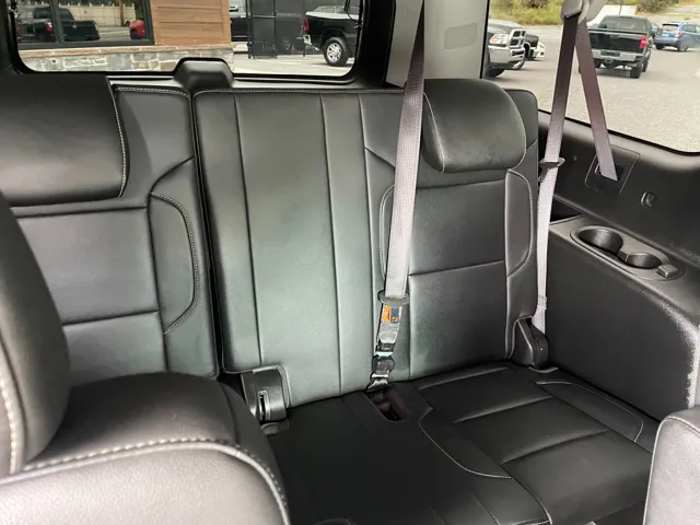 2019 Chevrolet Suburban LT photo 25