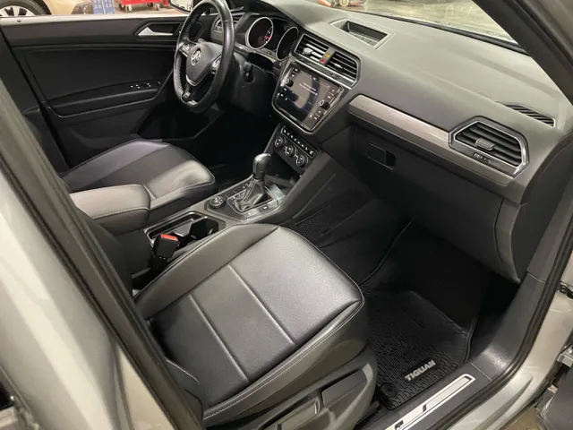2021 Volkswagen Tiguan SE R-LINE BLACK - Photo 14