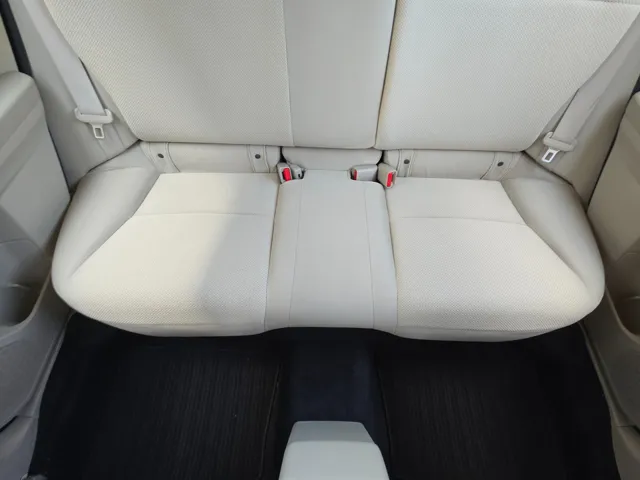 2015 Subaru Impreza Premium - Photo 14
