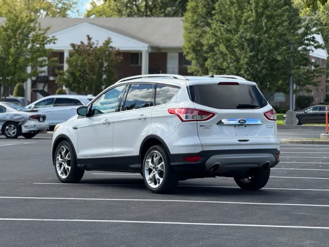 2014 Ford Escape Titanium photo 4