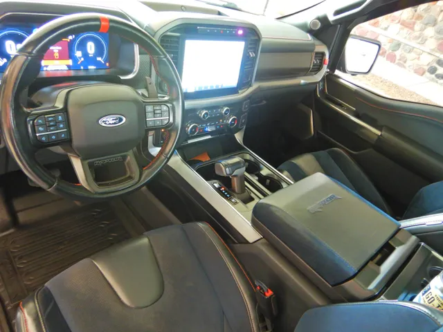 2022 Ford F-150 Raptor - Photo 11