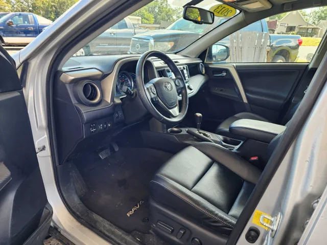 2013 Toyota RAV4 Limited photo 10