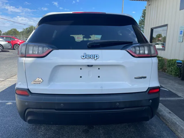 2020 Jeep Cherokee Latitude photo 5