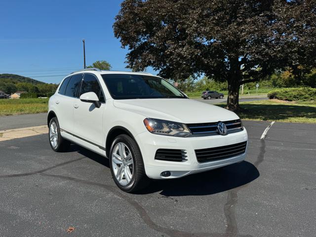 2012 Volkswagen Touareg Executive TDI