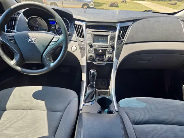 2015 Hyundai Sonata Hybrid - Photo 23