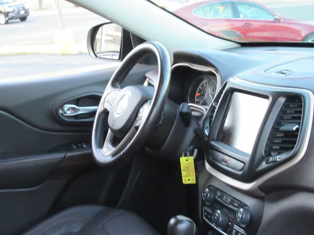 2015 Jeep Cherokee Trailhawk - Photo 23