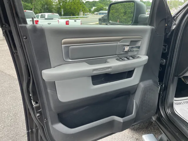 2018 Ram 2500 photo 13