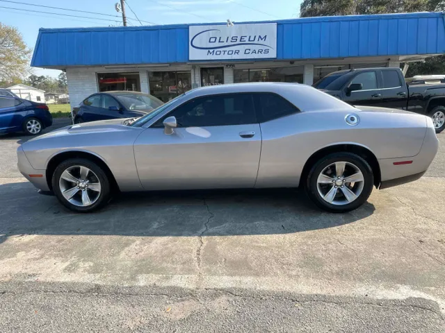 2015 Dodge Challenger SXT