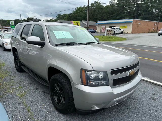 2007 Chevrolet Tahoe's photo