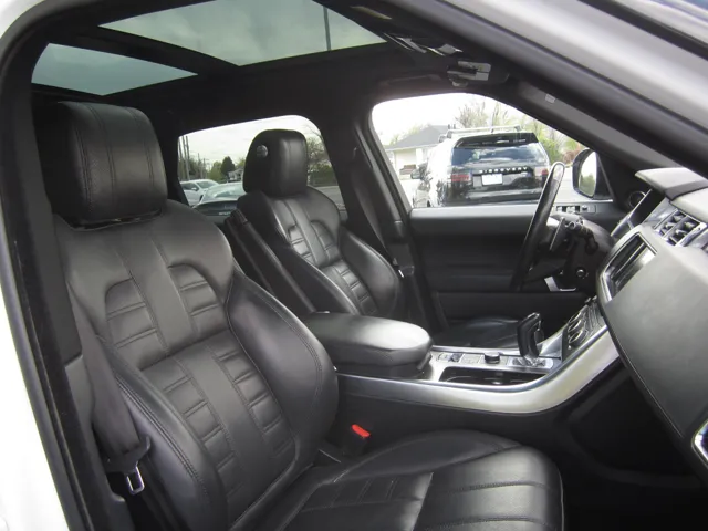 2016 Land Rover Range Rover Sport HST - Photo 11