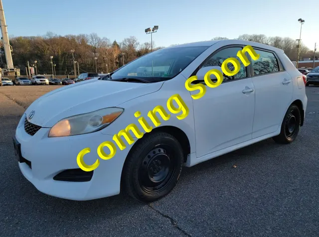 2010 Toyota Matrix Base's photo