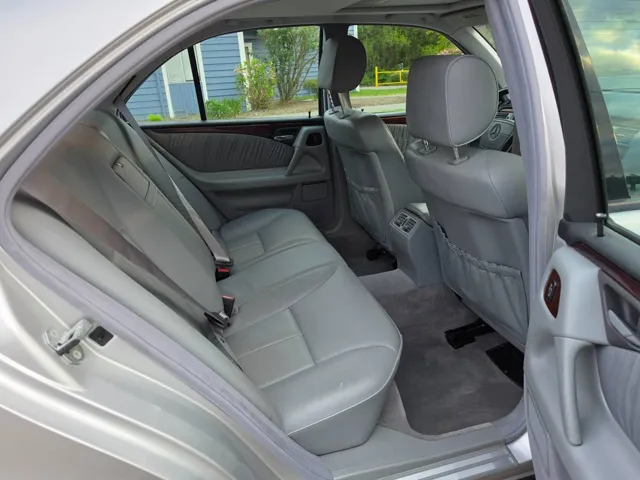 1999 Mercedes-Benz E-Class Base - Photo 18