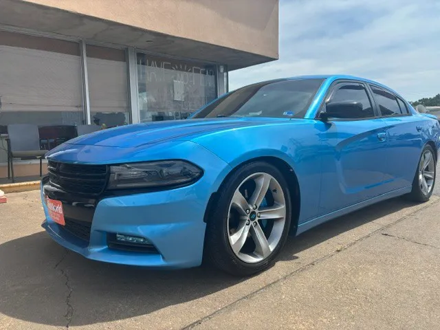 2015 Dodge Charger SXT's photo