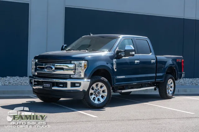 2019 Ford F-250 Lariat 4x4 Crew Cab 6-3/4' Box's photo