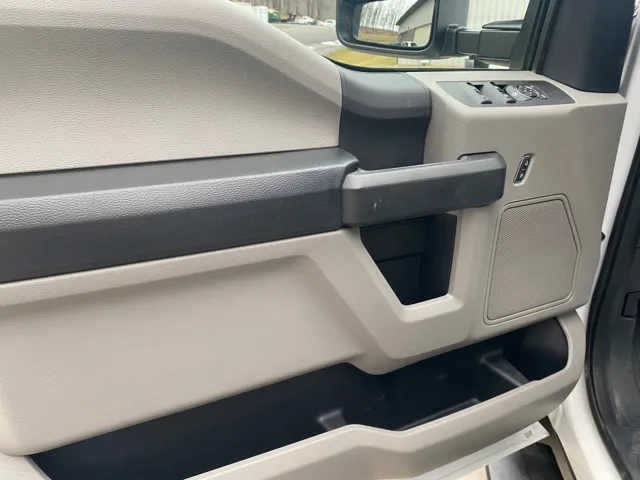 2022 Ford F-350 Super Duty XL - Photo 7