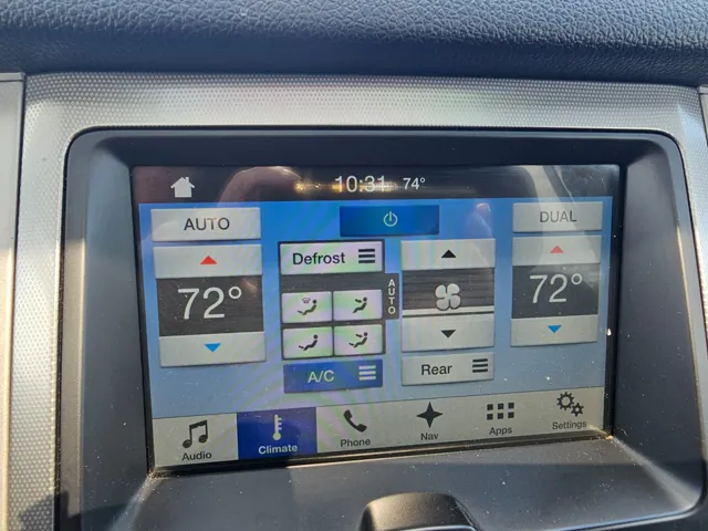 2016 Ford Expedition XLT - Photo 24