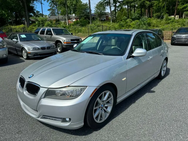 2011 BMW 3 Series 328i Sedan's photo