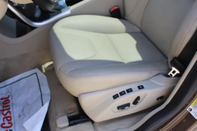 2015 Volvo XC60 Premier - Photo 22