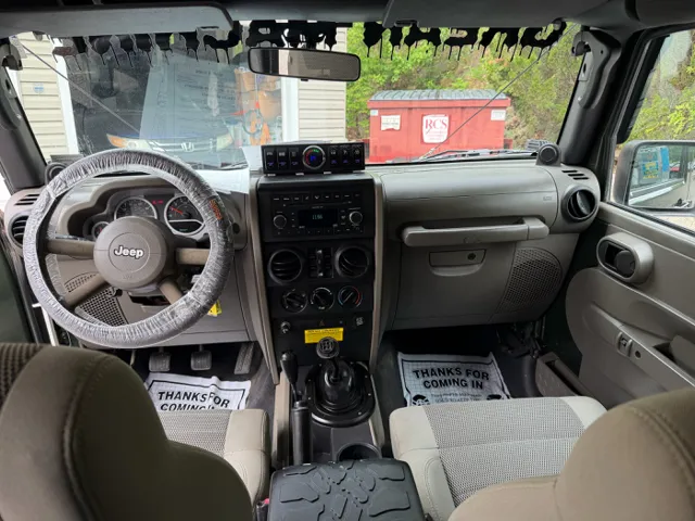 2007 Jeep Wrangler Unlimited Sahara - Photo 17