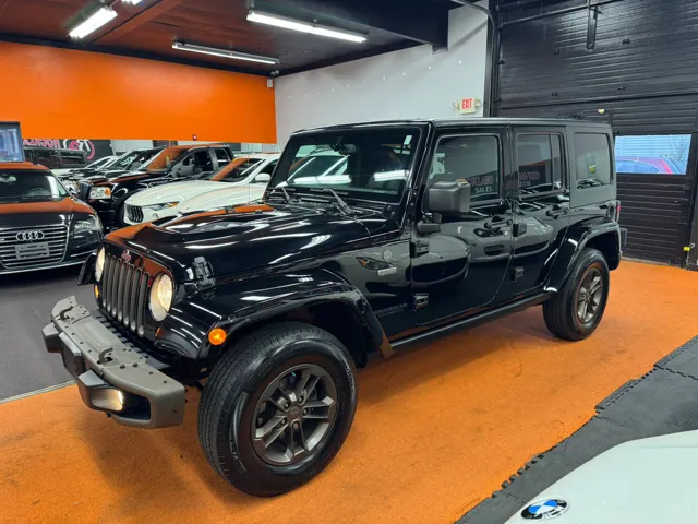 2016 Jeep Wrangler Sahara photo 3