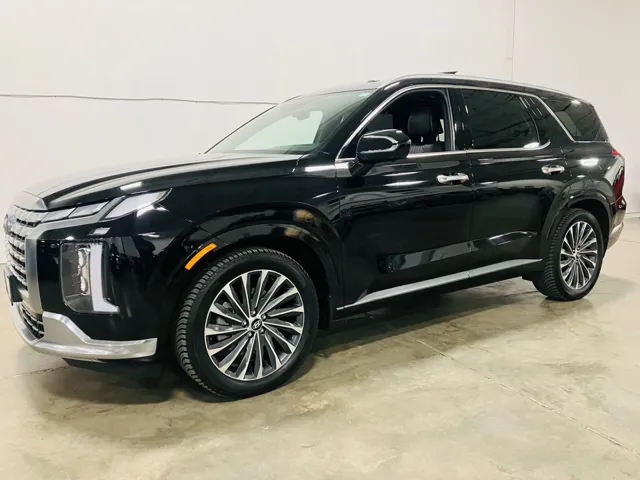 2023 Hyundai Palisade Calligraphy's photo