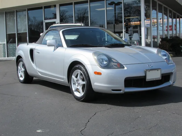2002 Toyota MR2 Spyder -'s photo