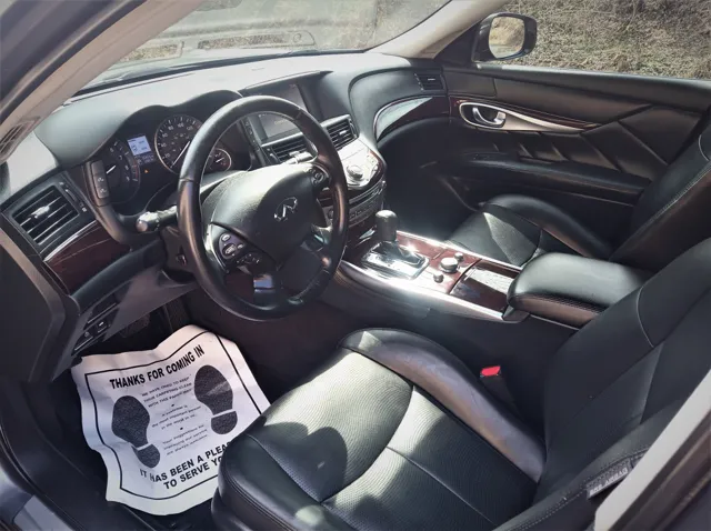 2015 INFINITI Q70 3.7 - Photo 6