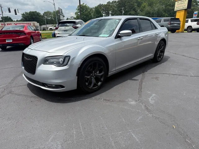 2021 Chrysler 300 S's photo