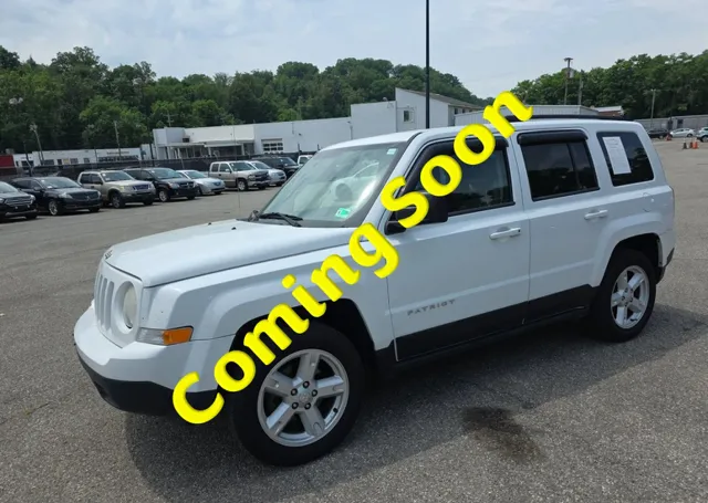 2014 Jeep Patriot Latitude's photo