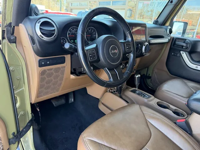 2013 Jeep Wrangler Unlimited Rubicon - Photo 8