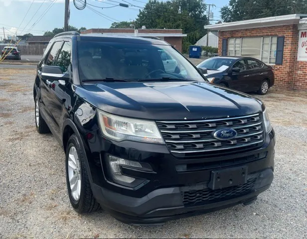 2016 Ford Explorer