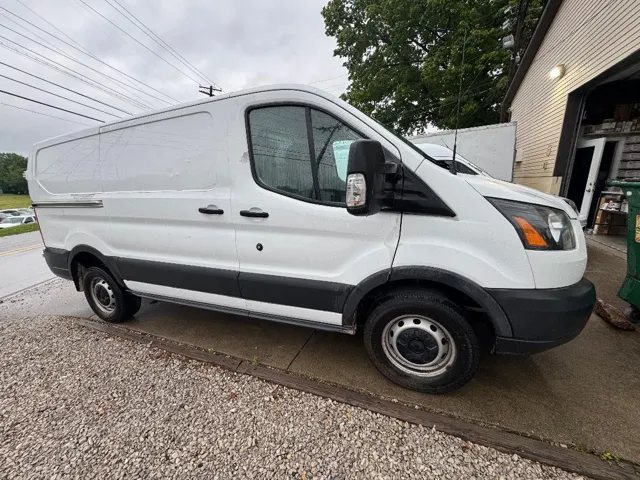 2017 Ford Transit 250 Van Low Roof Sliding Pass. 130 WB's photo