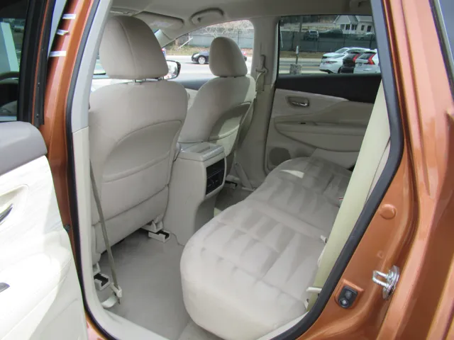 2015 Nissan Murano S - Photo 12