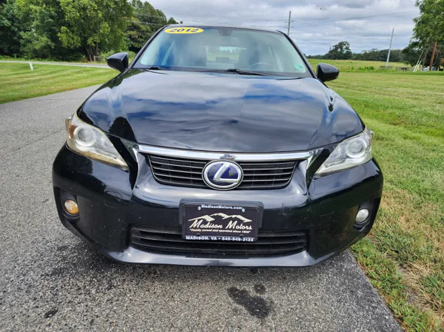 2012 Lexus CT 200h photo 3