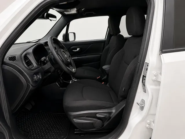 2022 Jeep Renegade Altitude - Photo 14