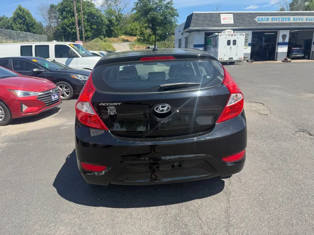 2017 Hyundai Accent 5
