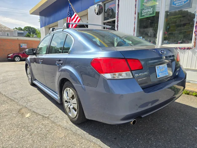 2013 Subaru Legacy 2.5i - Photo 9