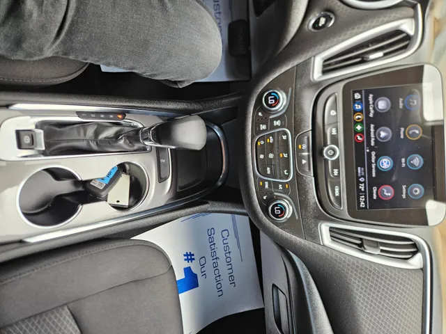 2023 Chevrolet Malibu 1LT photo 10